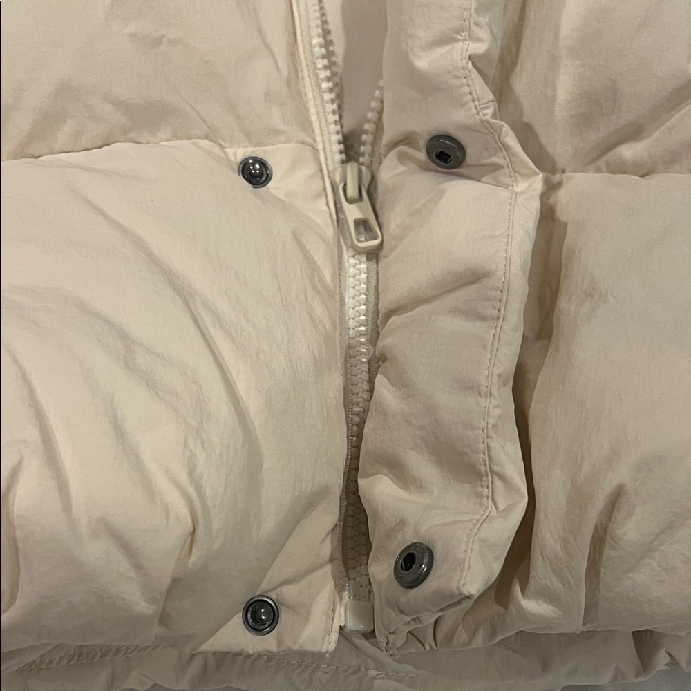 Girls Zara Cream Puffer Vest Size 1/2 Years - Picture 4 of 5